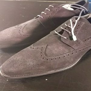 Dress shoes, suede